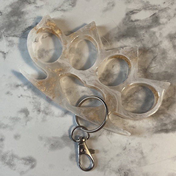 Knuckles keychain - Picture 2 of 7